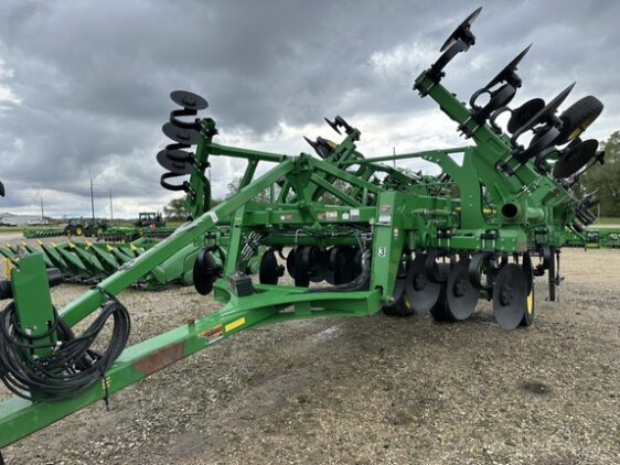 2015 John Deere 2730 - Image 2