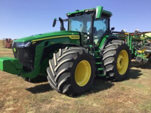 2023 John Deere 8R 370