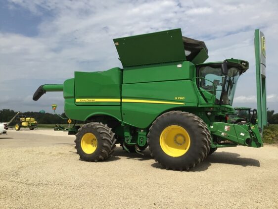 2021 John Deere S790 - Image 2