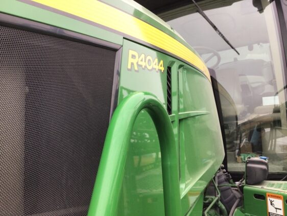 2021 John Deere R4044 - Image 34