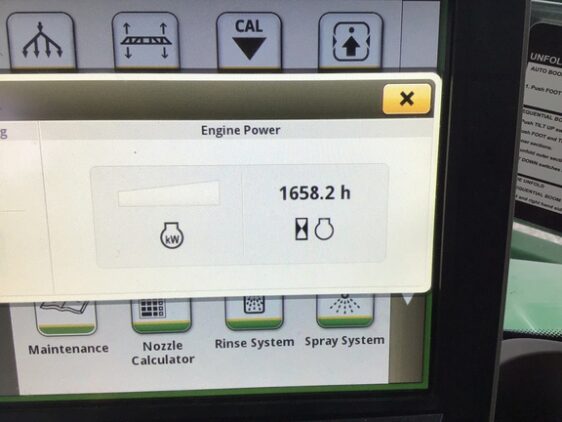 2021 John Deere R4044 - Image 43