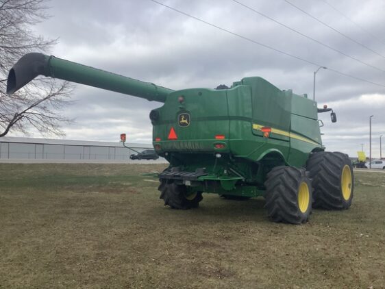 2019 John Deere S780 - Image 3
