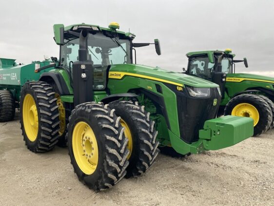 2021 John Deere 8R 370 - Image 3