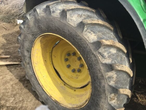 2019 John Deere 6145M - Image 16