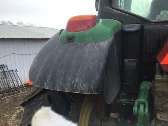 2019 John Deere 6145M - Image 13