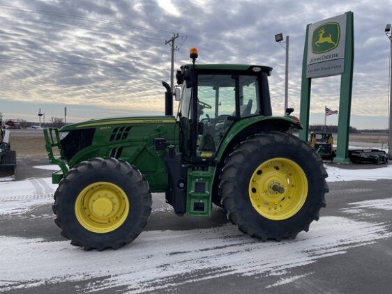 2023 John Deere 6155M - Image 3
