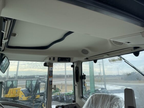 2023 John Deere 6155M - Image 32