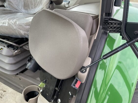 2023 John Deere 6155M - Image 30