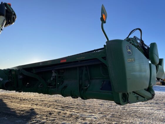 2013 John Deere 635FD - Image 7