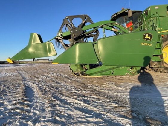 2013 John Deere 635FD - Image 3