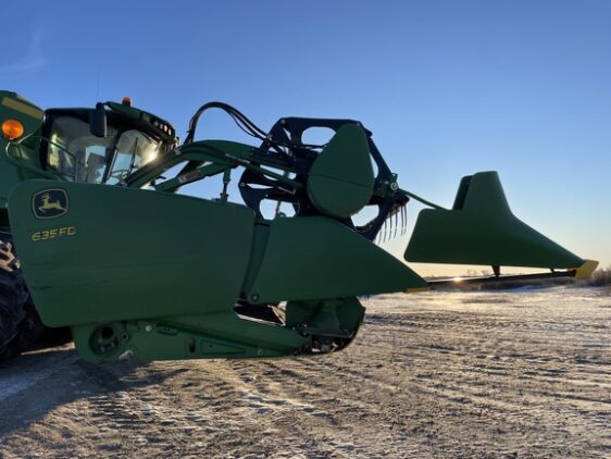 2013 John Deere 635FD - Image 5