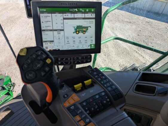 2021 John Deere S780 - Image 24