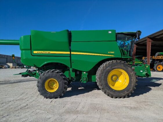 2021 John Deere S780 - Image 3