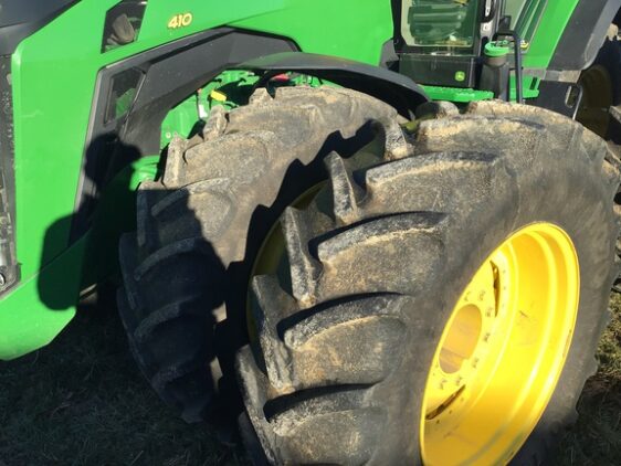 2022 John Deere 8R 410 - Image 13