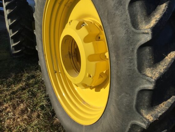 2022 John Deere 8R 410 - Image 10