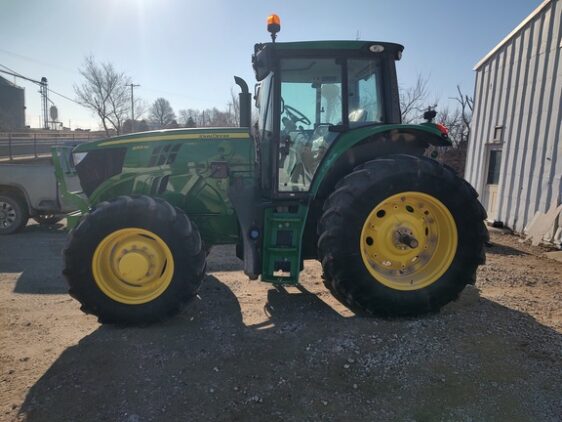 2023 John Deere 6155M - Image 3