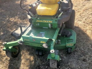 2023 John Deere Z720E