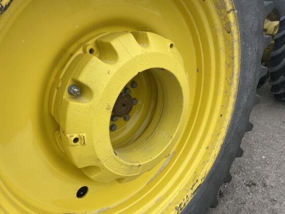 2023 John Deere 8R 410 - Image 8