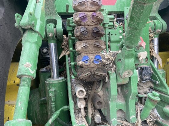2023 John Deere 8R 410 - Image 11
