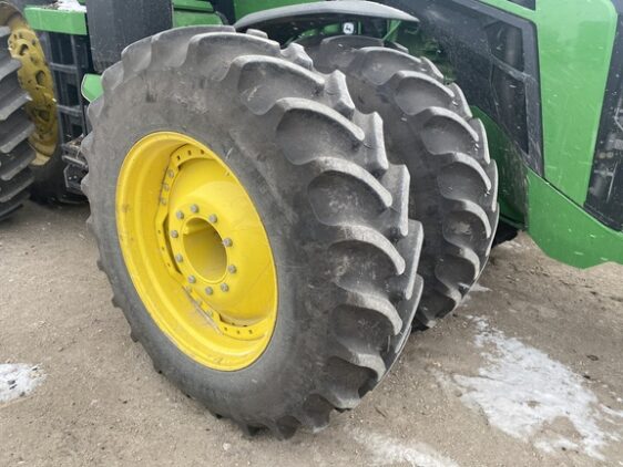 2023 John Deere 8R 410 - Image 6