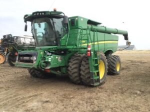 2020 John Deere S780