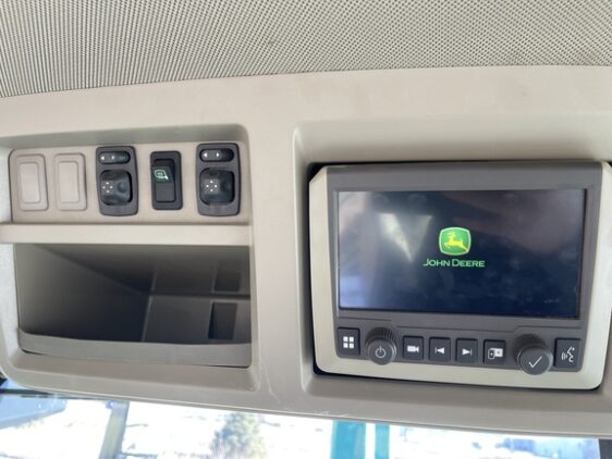 2023 John Deere 8R 410 - Image 16