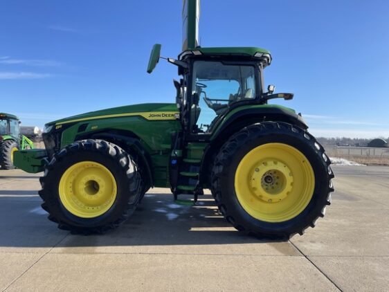 2023 John Deere 8R 410 - Image 7
