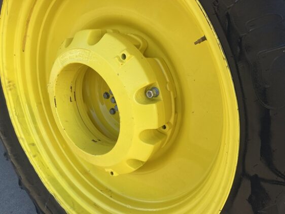 2023 John Deere 8R 410 - Image 8