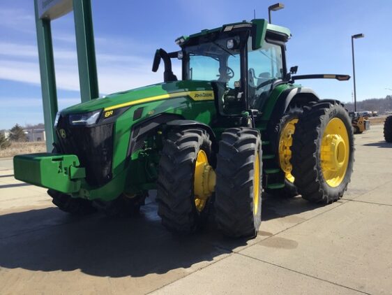 2023 John Deere 8R 410 - Image 22