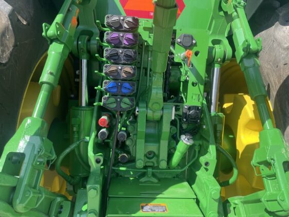 2023 John Deere 8R 410 - Image 19
