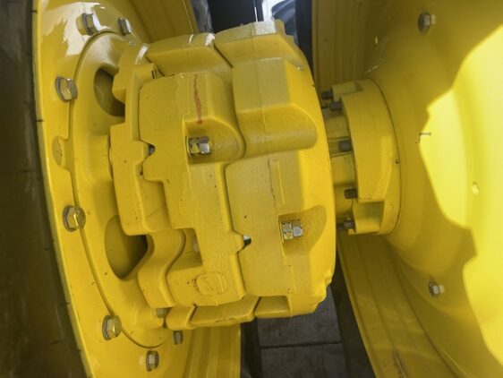2023 John Deere 8R 410 - Image 21