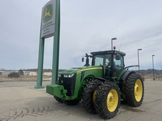 2016 John Deere 8345R
