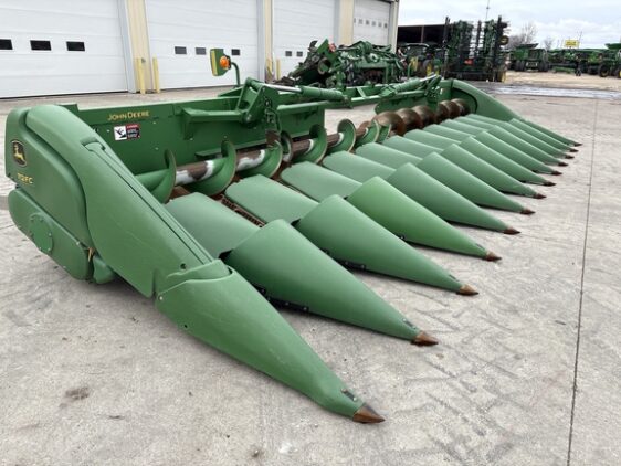 2019 John Deere 712FC