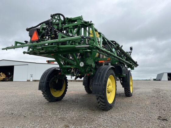 2016 John Deere R4038 - Image 8