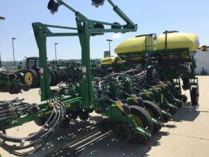 2021 John Deere 1775NT