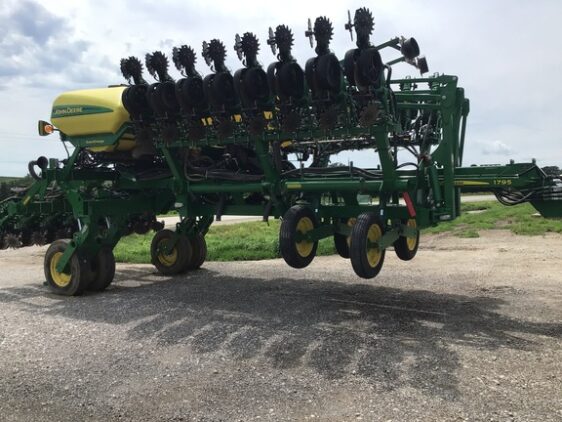 2021 John Deere 1795 - Image 2