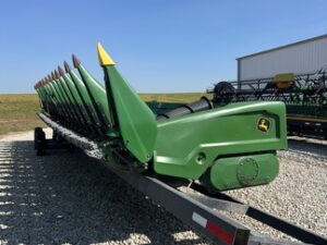 2022 John Deere C18R