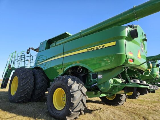 2022 John Deere S780 - Image 5