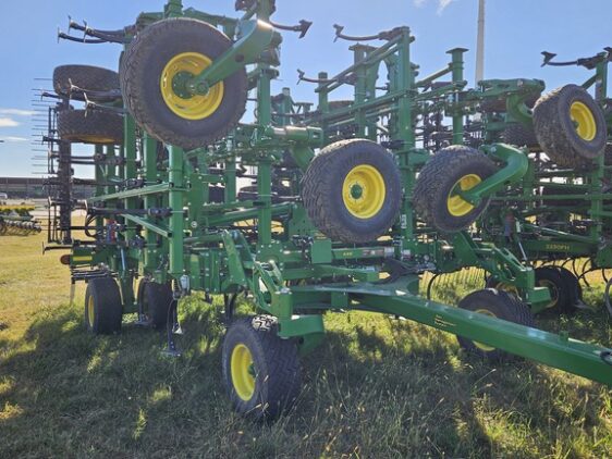 2024 John Deere 2230fh - Image 3