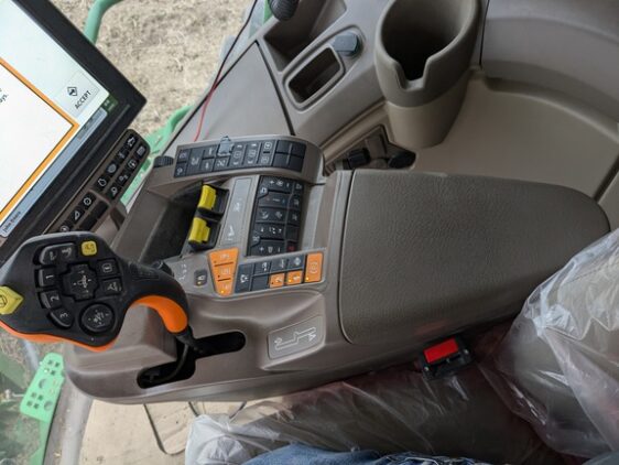 2023 John Deere S780 - Image 28