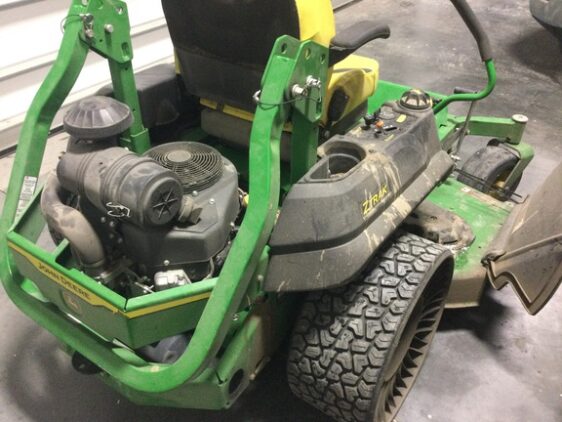 2021 John Deere Z740R - Image 3