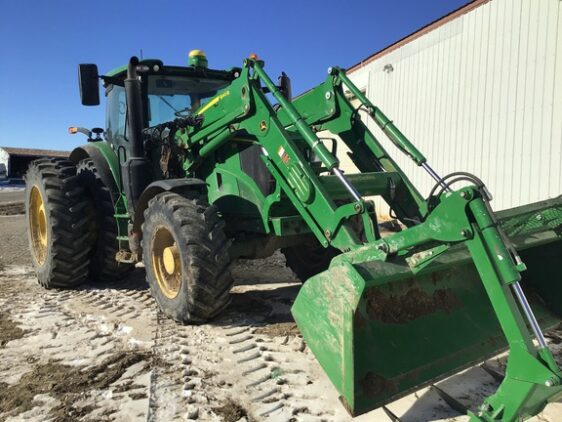 2023 John Deere 6R 155