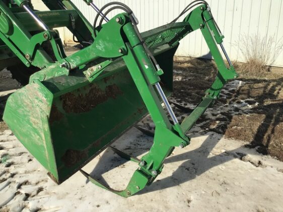 2023 John Deere 6R 155 - Image 4