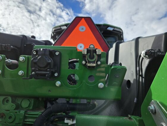 2024 John Deere 9R 490 - Image 12
