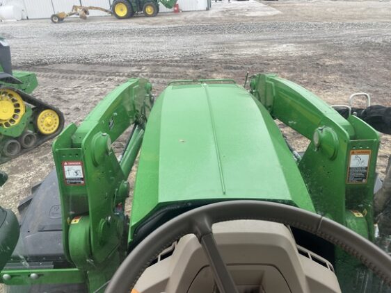 2024 John Deere 6R 215 - Image 16
