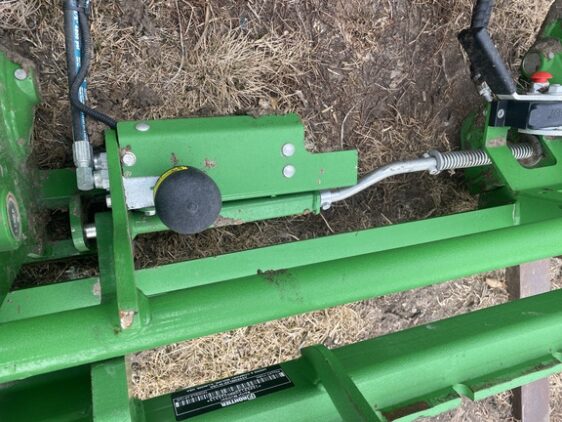 2024 John Deere 6R 215 - Image 9