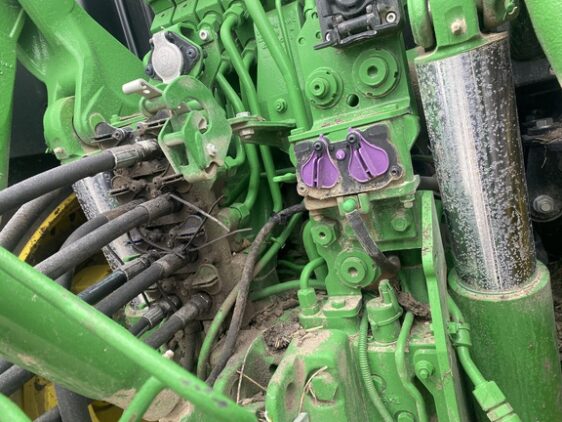 2024 John Deere 6R 215 - Image 20