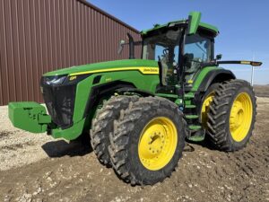 2023 John Deere 8R 340