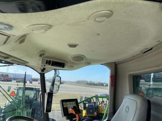 2023 John Deere S780 - Image 28