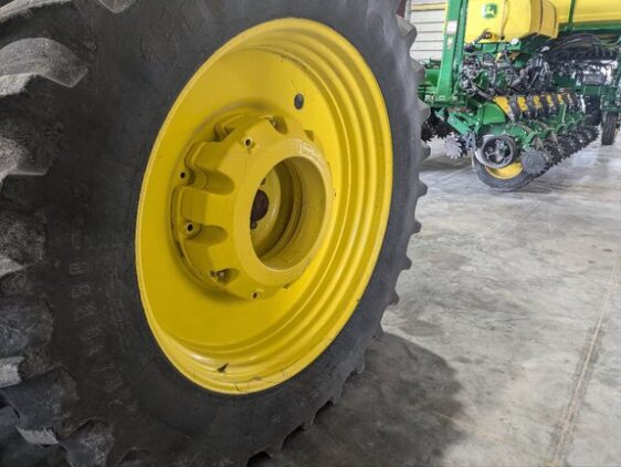2020 John Deere 8320R - Image 7
